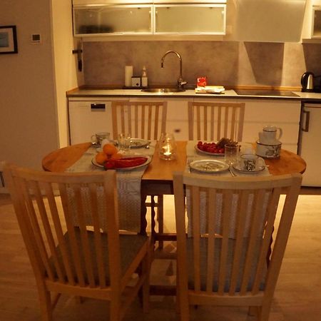 Frugga Feriehus Og Leilighet Straumsjoen エクステリア 写真