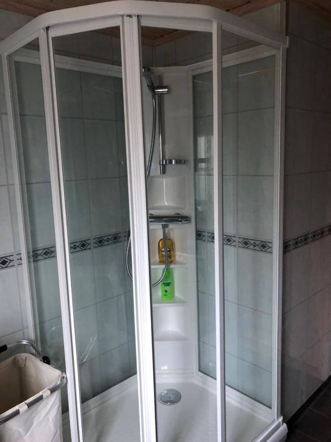 Frugga Feriehus Og Leilighet Straumsjoen エクステリア 写真