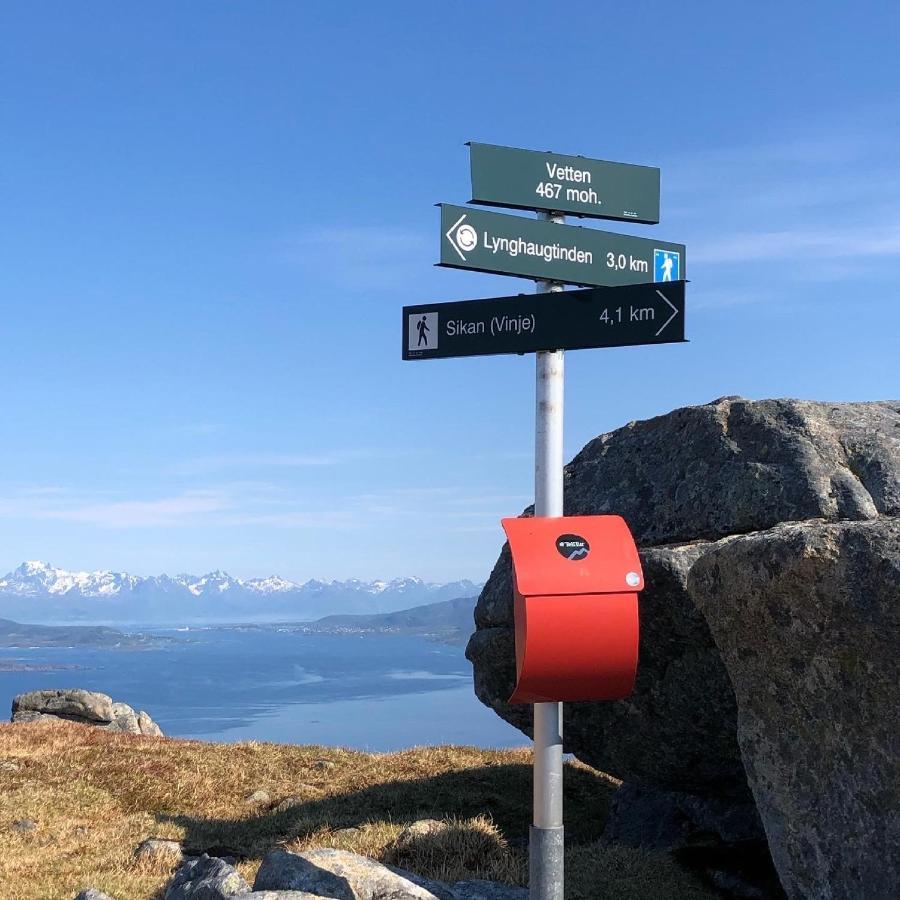 Frugga Feriehus Og Leilighet Straumsjoen エクステリア 写真