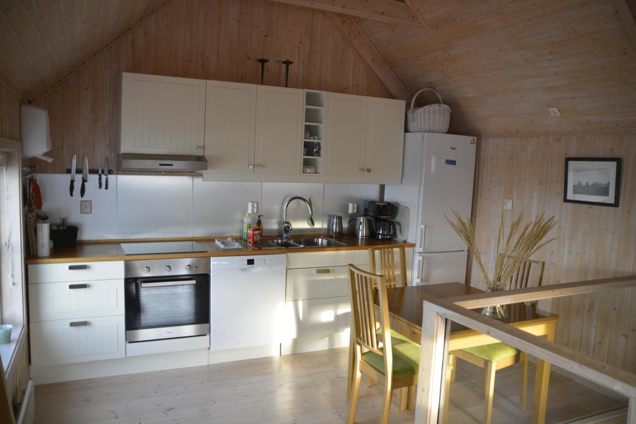 Frugga Feriehus Og Leilighet Straumsjoen エクステリア 写真