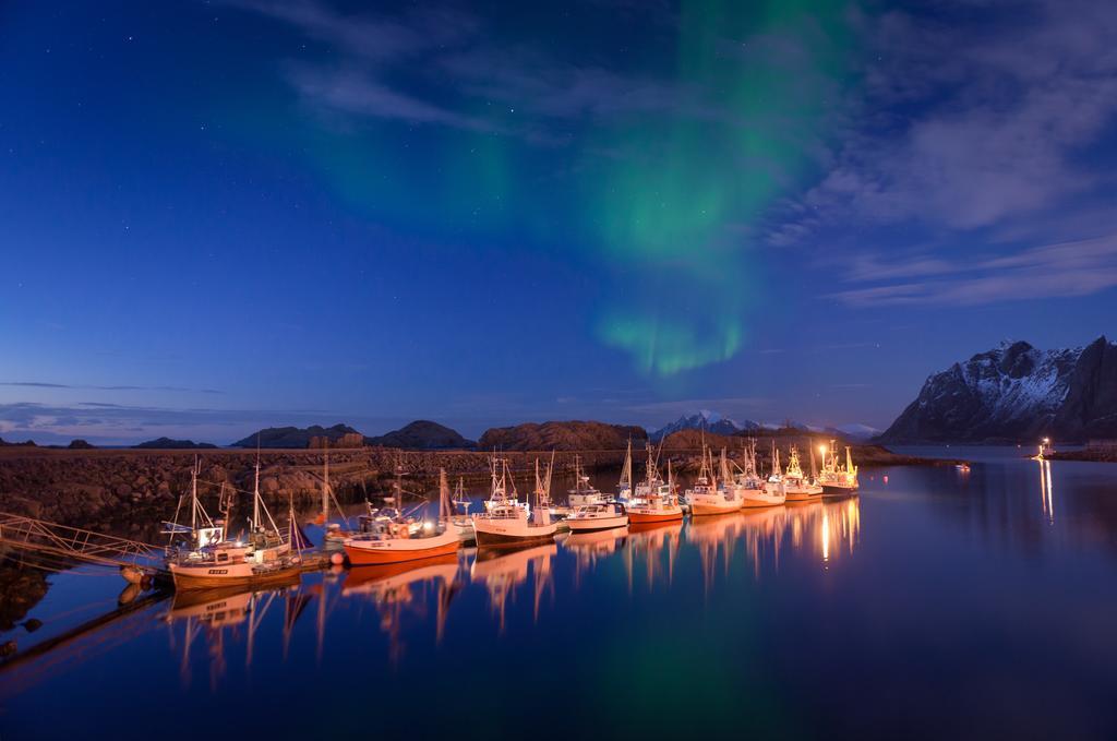 Frugga Feriehus Og Leilighet Straumsjoen エクステリア 写真